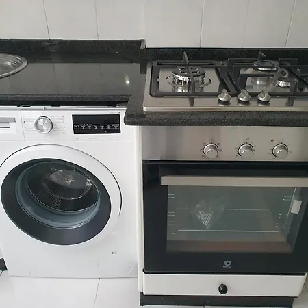 Sueno Oza Apartment